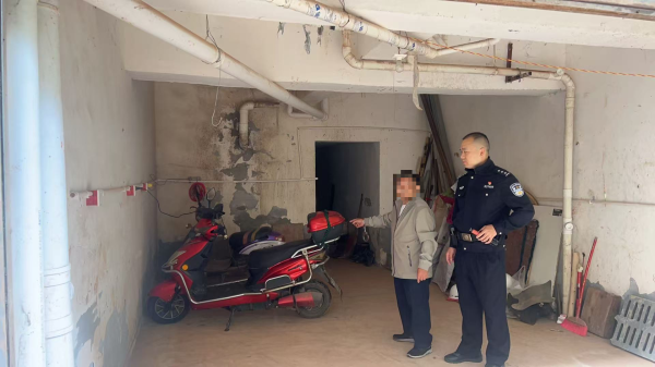 点登富 偷车后留300字纸条归还证件！遂宁一男子脑回路清奇，自投罗网